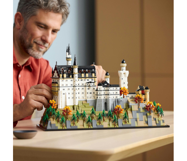 LEGO Architecture 21063 Zamek Neuschwanstein - 1331698 - zdjęcie 7